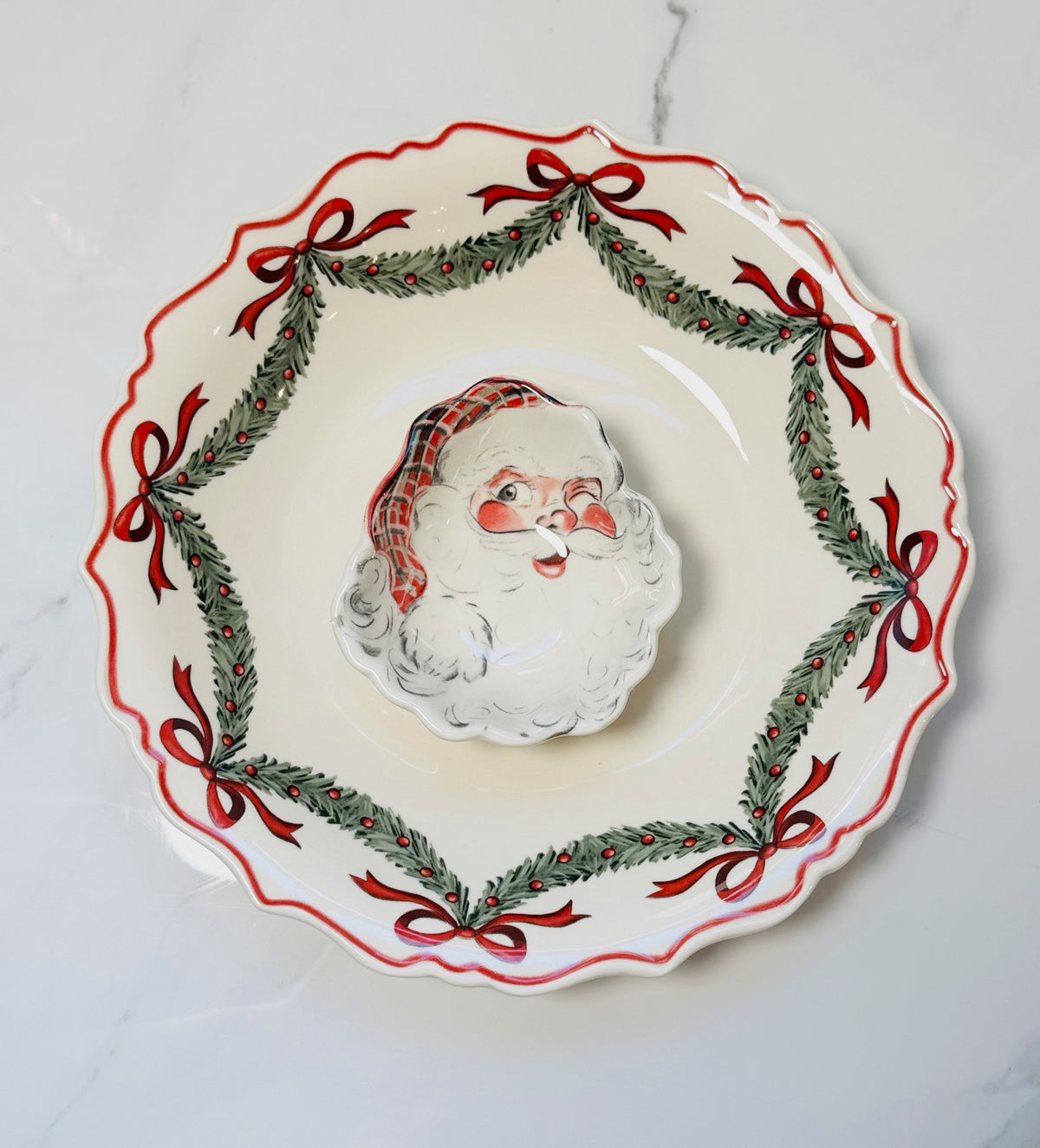 Santa Chip and Dip Serving Dish