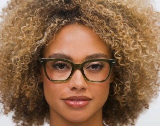 Green Buzzworthy Reader Glasses - +2.50