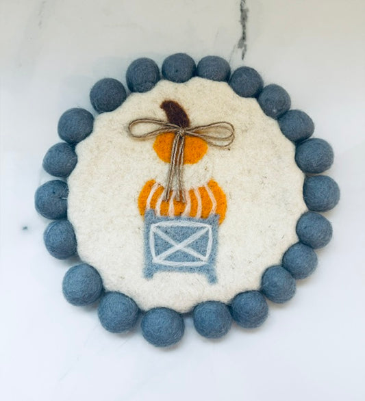 Three Pumpkins Trivet