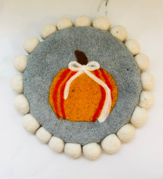 One Pumpkin Trivet