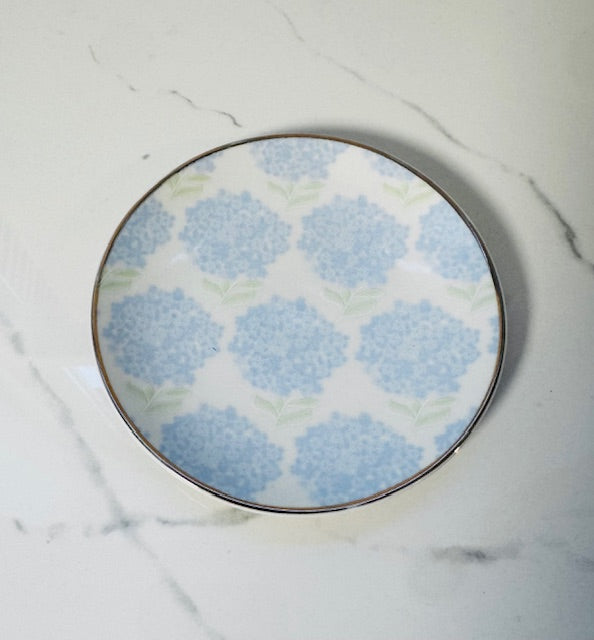 White with Blue Hydrangeas Trinket Tray