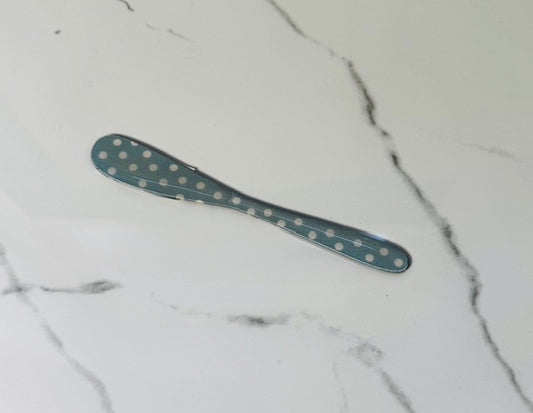 Light Green and White Polka Dot Spreader